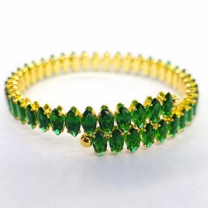 Pulseras en acero con circón verde